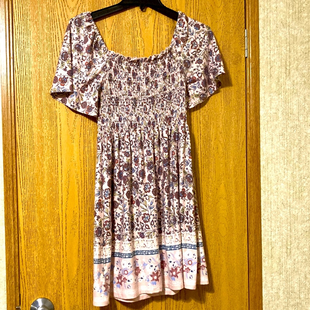 Dress Size: Juniors Small Colors:pink/purple flower print Brand: bebop
